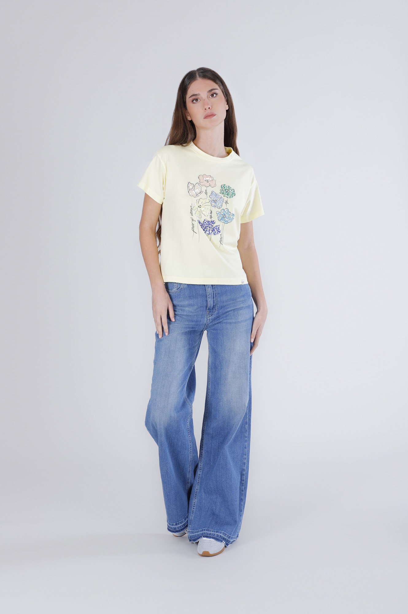 CafèNoir — T-shirt con fiori in pailettes giallo