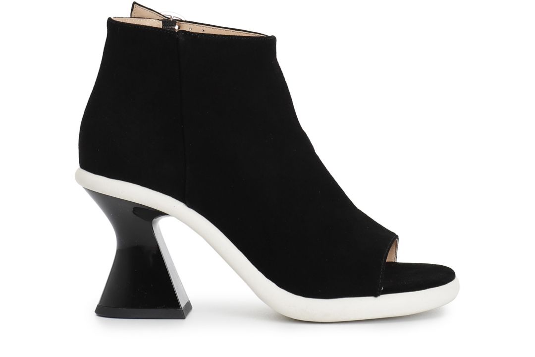 tronchetto in camoscio asimmetrico aperto spuntato nero