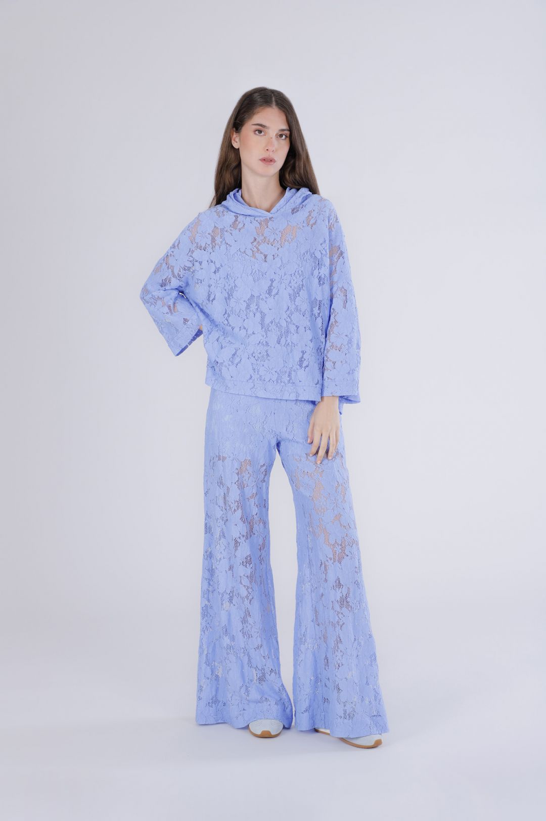 CafèNoir — Blusa con cappuccio in pizzo celeste