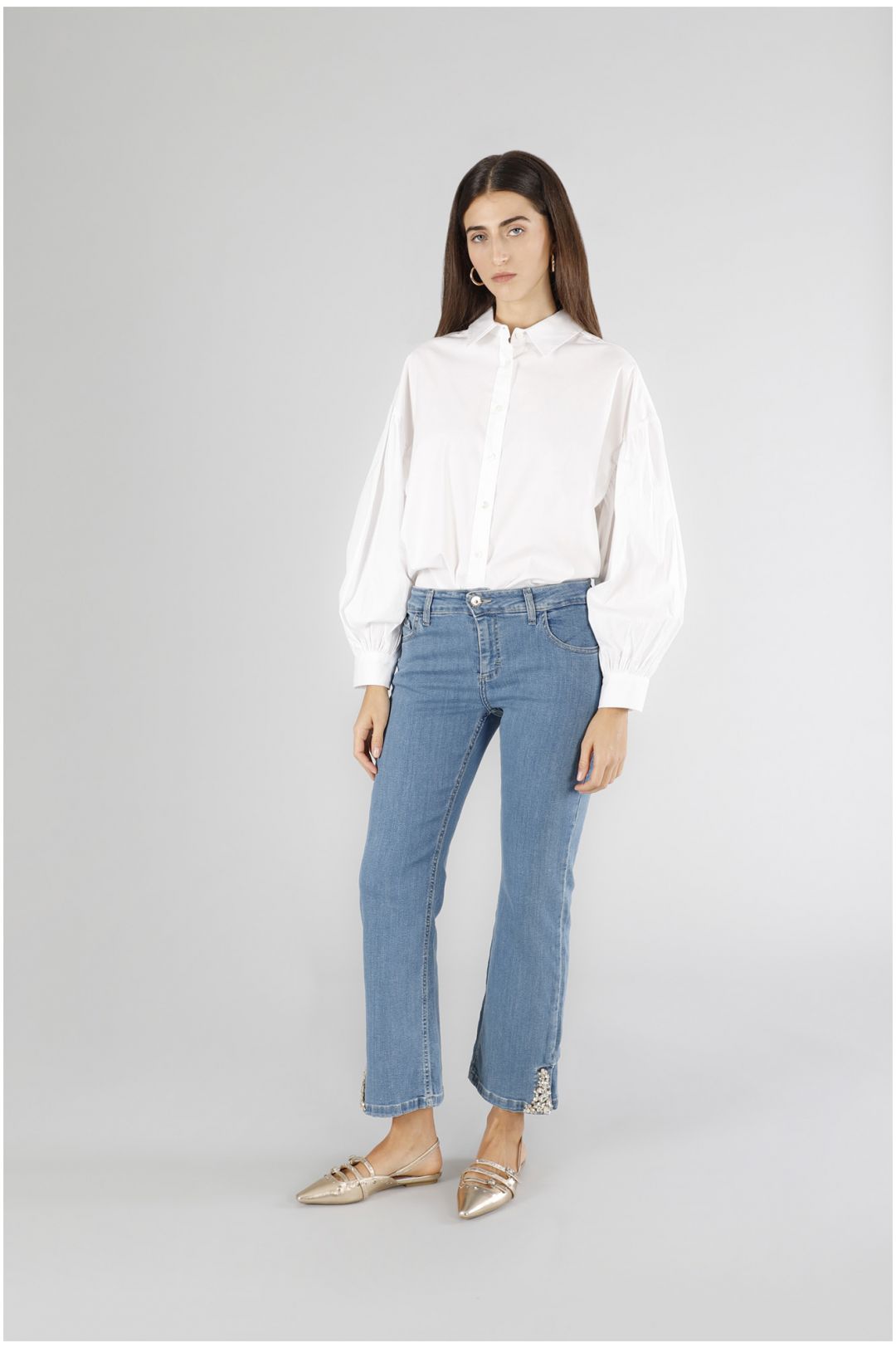 CafèNoir — Pantaloni cropped flare con ricamo al fondo sky